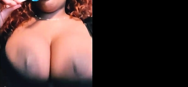 big boobs,black ebony,nipples,solo,webcam,
